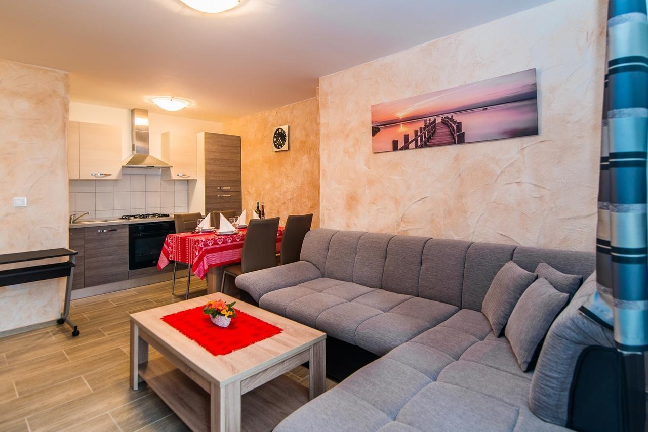 Apartment Stela Poreč Eksteriør bilde
