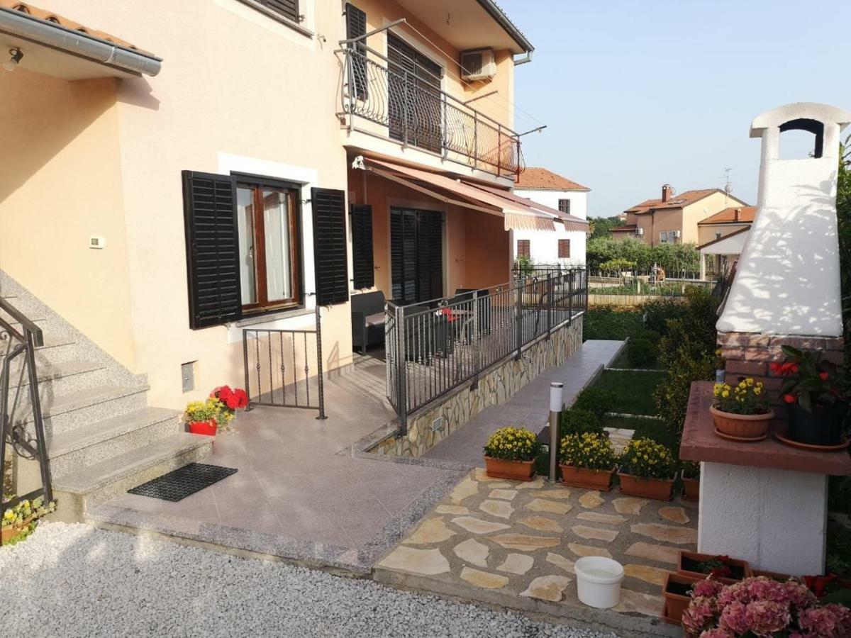 Apartment Stela Poreč Eksteriør bilde